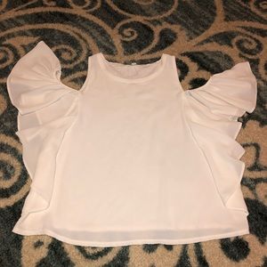 Gianni Bini cold shoulder top